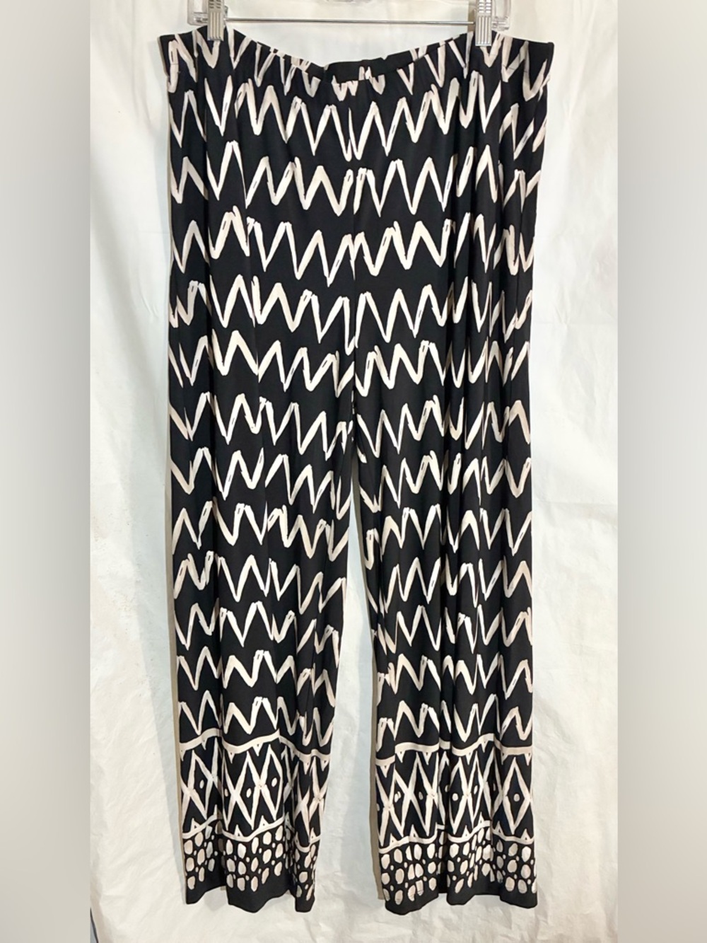 Chicos Ethnic Tribal Slinky Pants Sz 3 -US XL Wide Leg Pull On Travelers